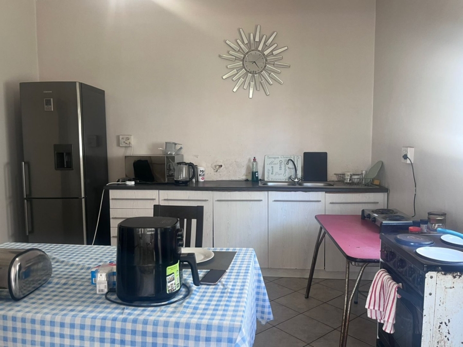 5 Bedroom Property for Sale in Walmer Estate Western Cape